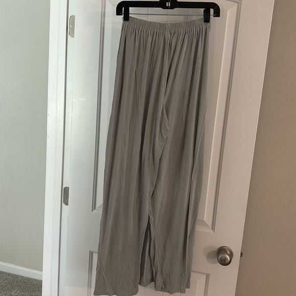 beach pants - Picture 3 of 3